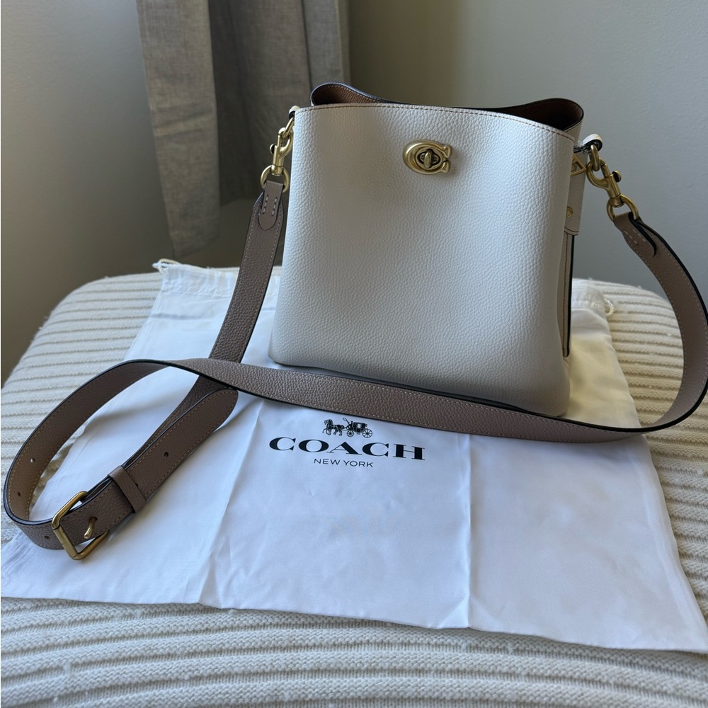 Coach Willow Bucket Bag